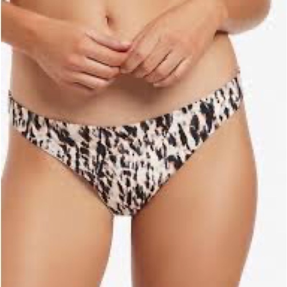 Jets Australia leopard print bikini bottoms 12